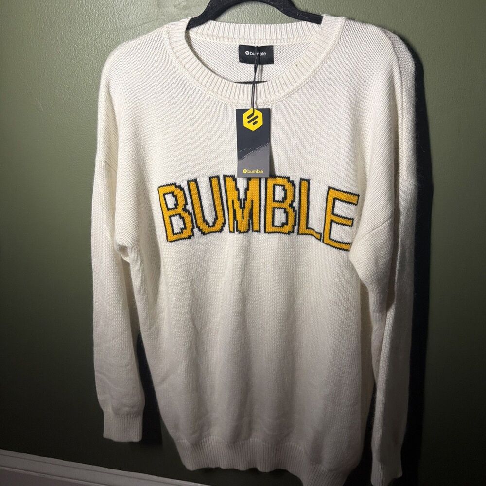 Bumble Sweatshirt Adult Crewneck Knitted Long Sleeve Sweater White Medium NWT